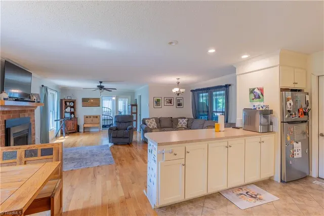 $2,499,000 | 368 Oak Hill Drive, Cana, VA 24317