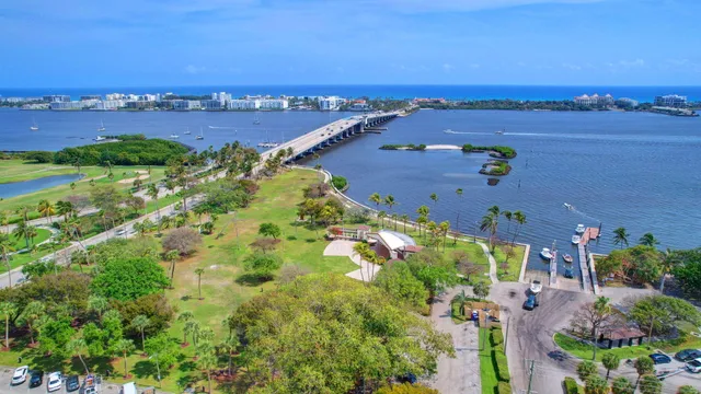 $464,000 | 1201 North Ocean Breeze, Lake Worth Beach, FL 33460