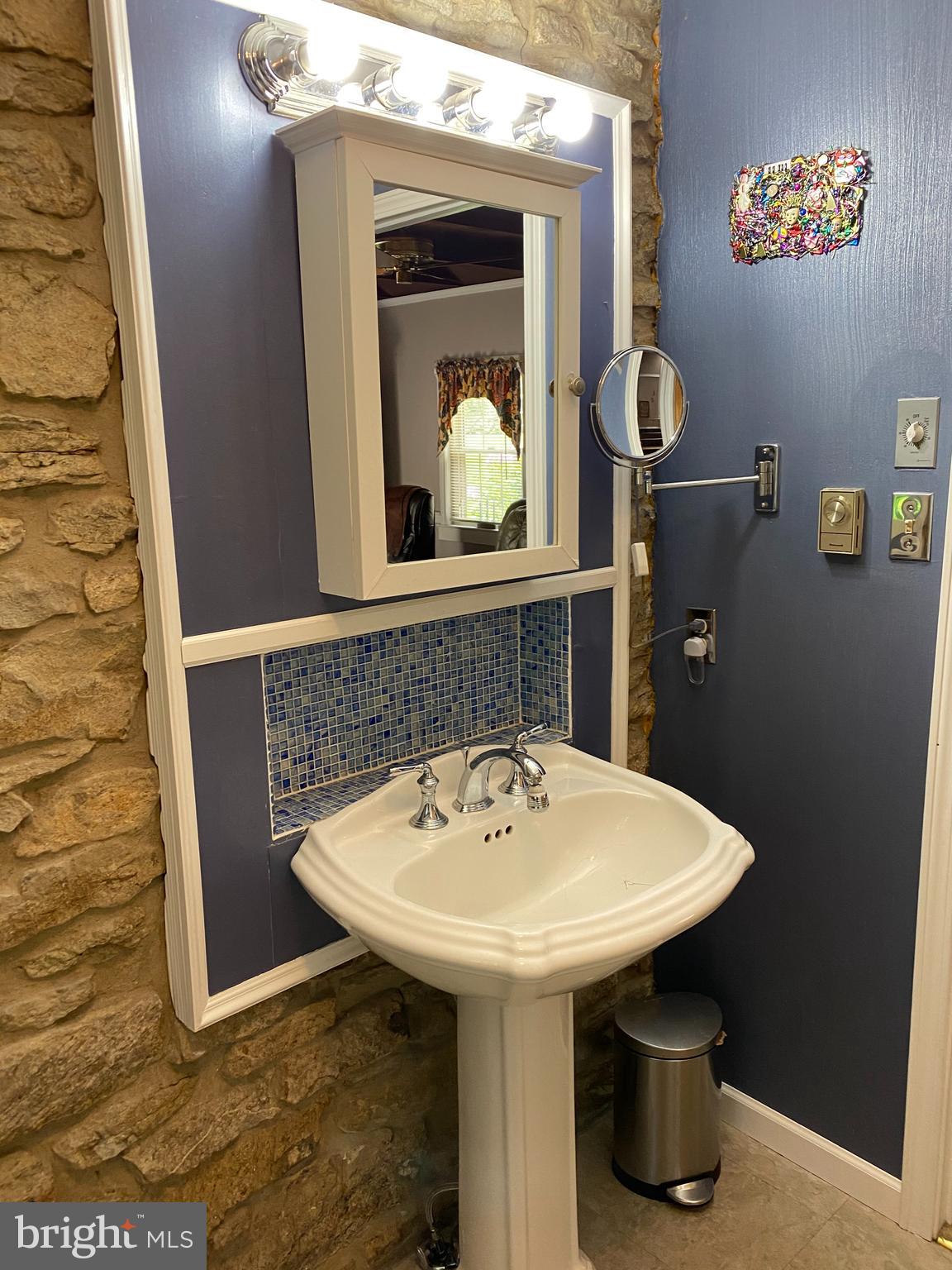 192 Bitting Road Alburtis, PA 18011 - Photo 15 of 47 Gallery Image 15