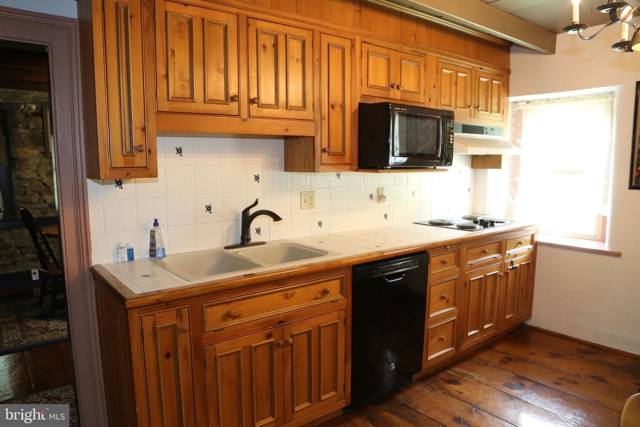 192 Bitting Road Alburtis, PA 18011 - Photo 17 of 47 Gallery Image 17