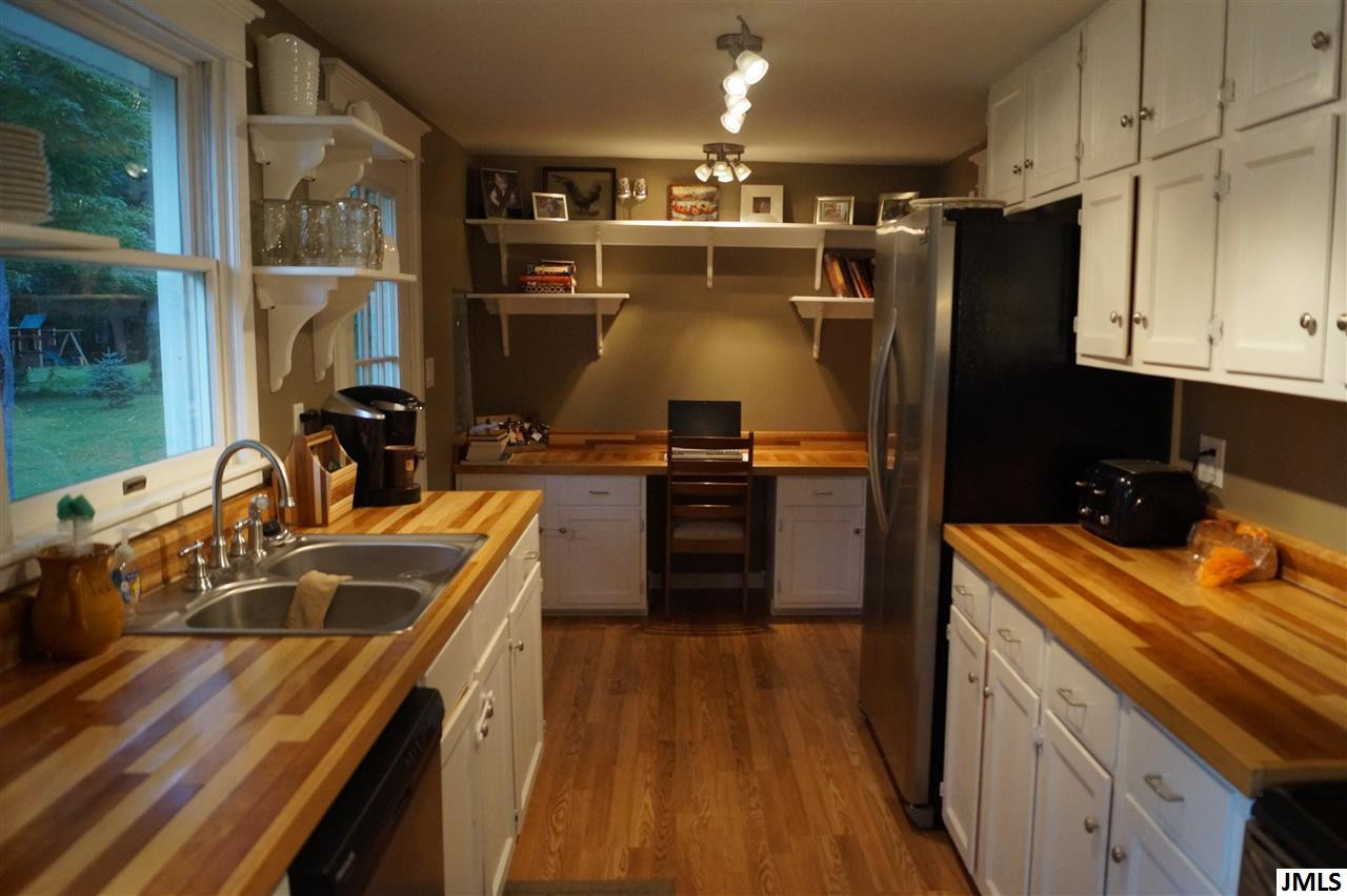 3746 Blackman Road Jackson, MI 49201 - Photo 13 of 33 Photo 13