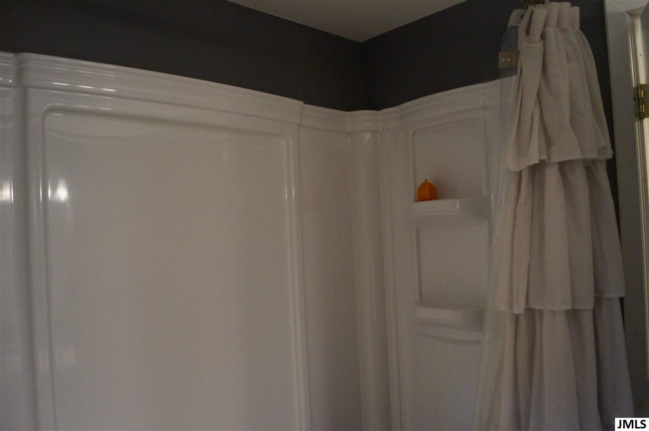 3746 Blackman Road Jackson, MI 49201 - Photo 23 of 33 Photo 23