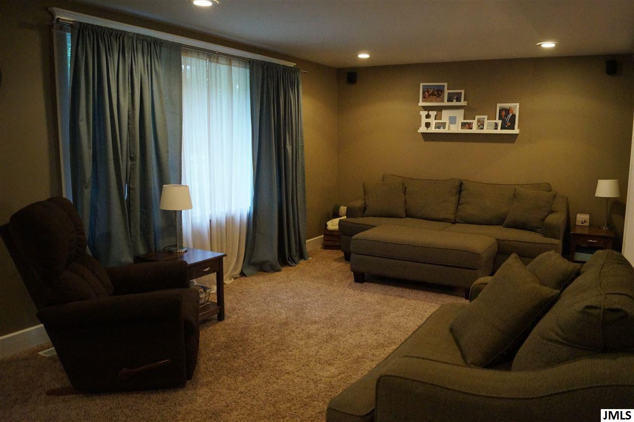 3746 Blackman Road Jackson, MI 49201 - Photo 3 of 33 Photo 3