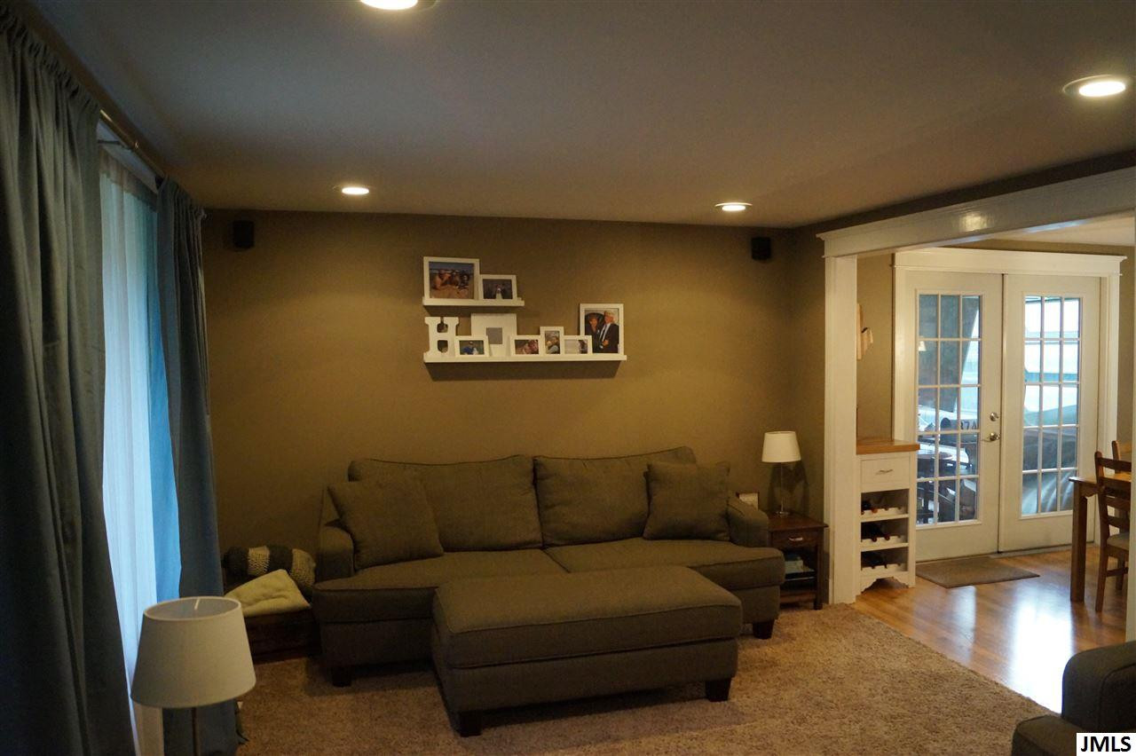 3746 Blackman Road Jackson, MI 49201 - Photo 4 of 33 Photo 4
