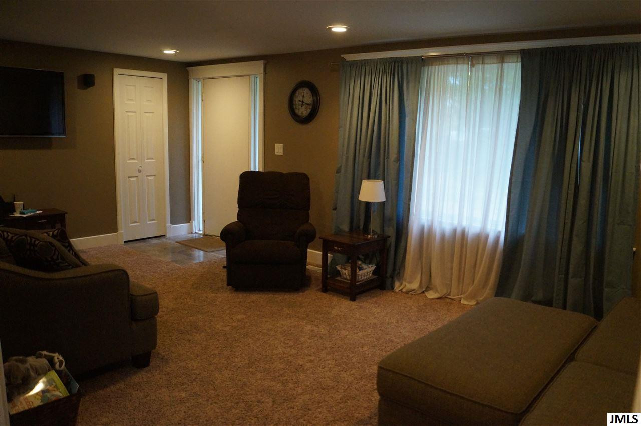 3746 Blackman Road Jackson, MI 49201 - Photo 5 of 33 Photo 5