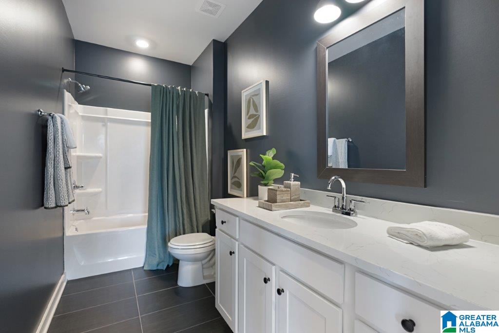 4212 Longmoor Road Birmingham, AL 35244 - Photo 2 of 31