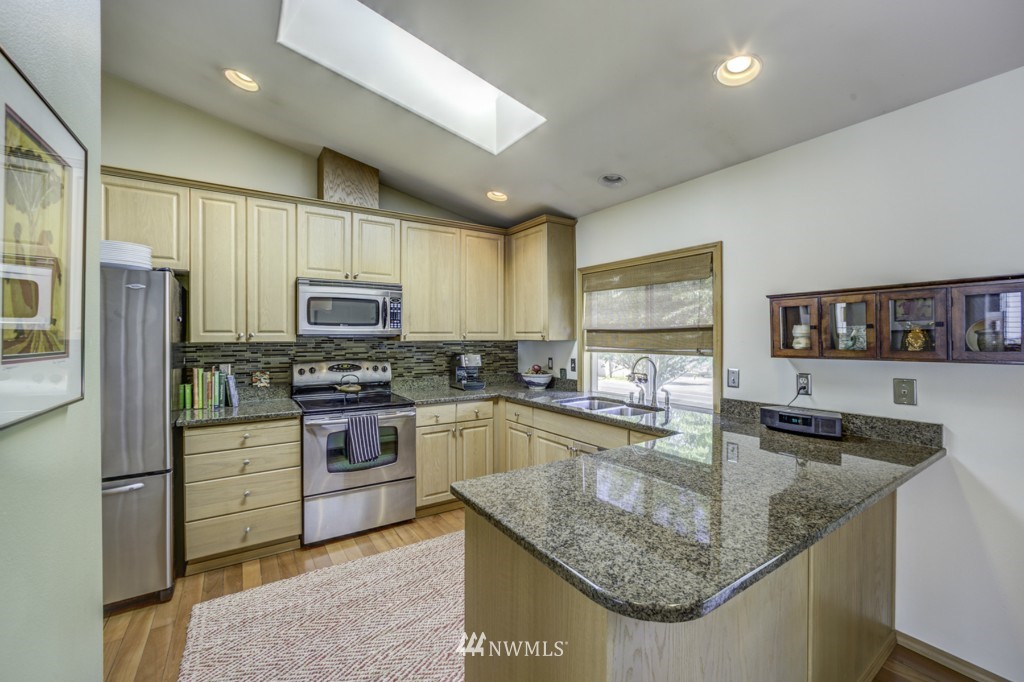 24208 13th Place West Bothell, WA 98021 - Photo 7 of 25