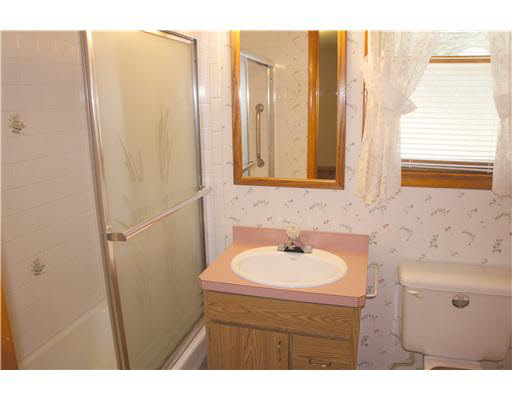 54094 Pine Road South Bend, IN 46628 - Photo 18 of 24 Gallery Image 18