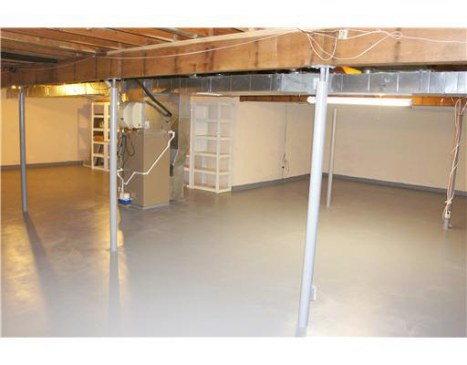 54094 Pine Road South Bend, IN 46628 - Photo 20 of 24 Gallery Image 20