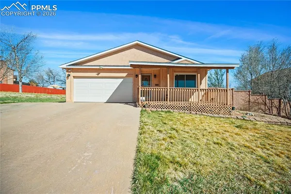 $374,900 | 504 Fountain Mesa Road, Fountain, CO 80817