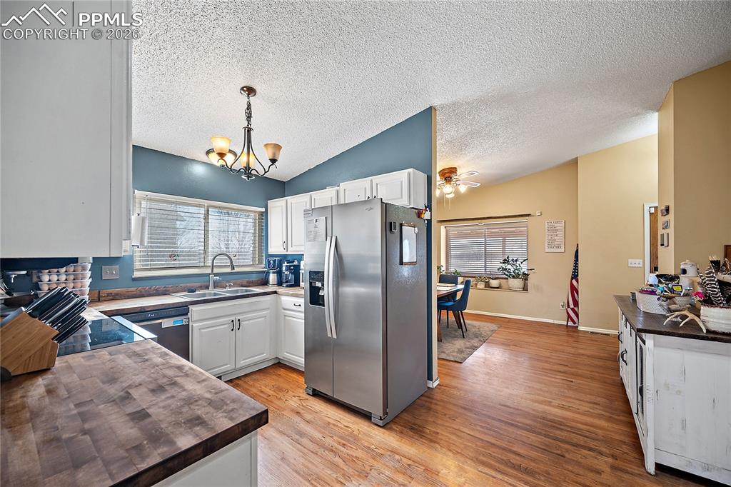 504 Fountain Mesa Road Fountain, CO 80817 - Photo 7 of 33