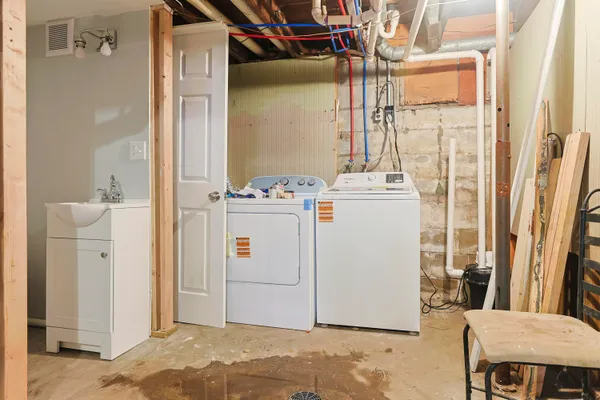 $169,900 | 1017 Burns Street, Niles, MI 49120