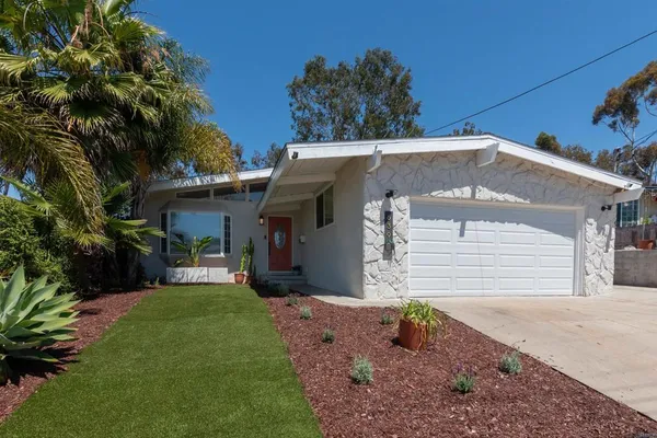 $820,000 | 639 Omeara Street, San Diego, CA 92114