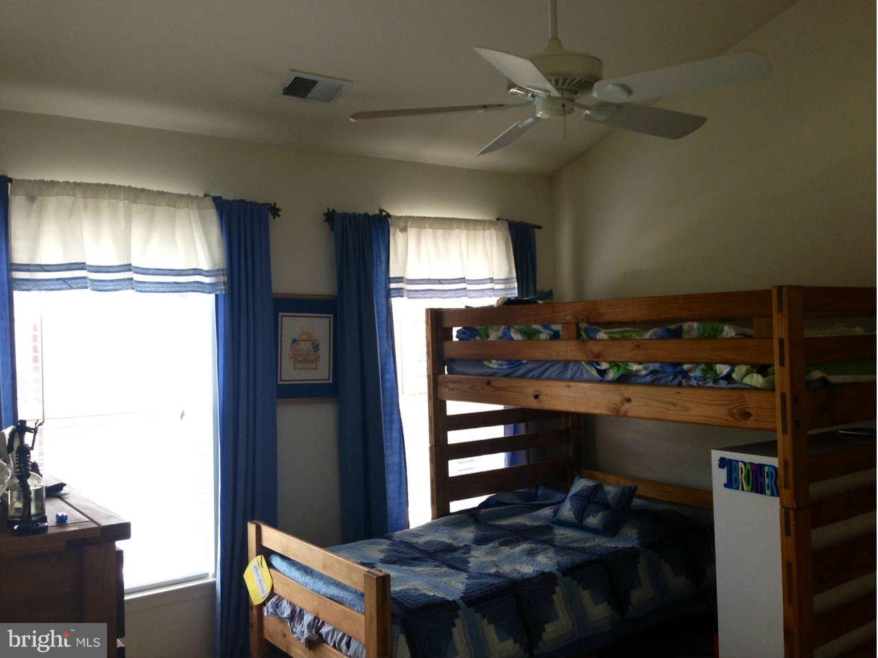 18306 Mill Ridge Terrace Leesburg, VA 20176 - Photo 11 of 21 Bedroom