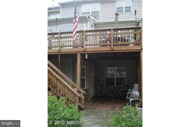 18306 Mill Ridge Terrace Leesburg, VA 20176 - Photo 18 of 21 Exterior Rear