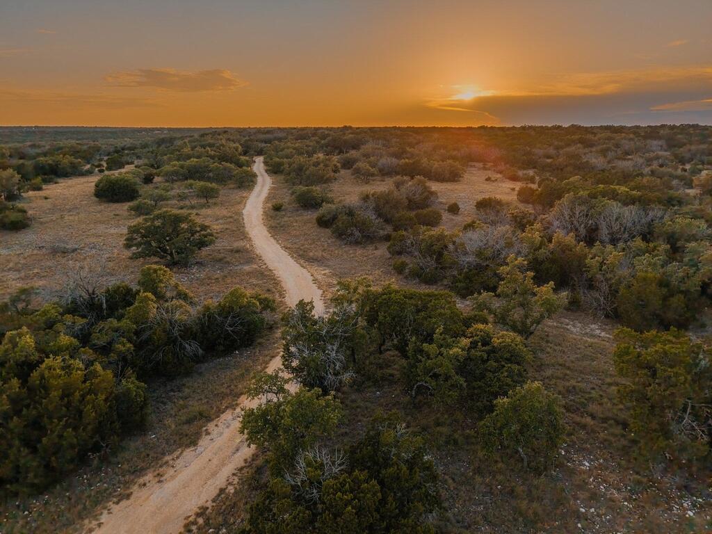 220 70l Rd Junction Junction, TX 76849 - Photo 18 of 26 Gallery Image 18