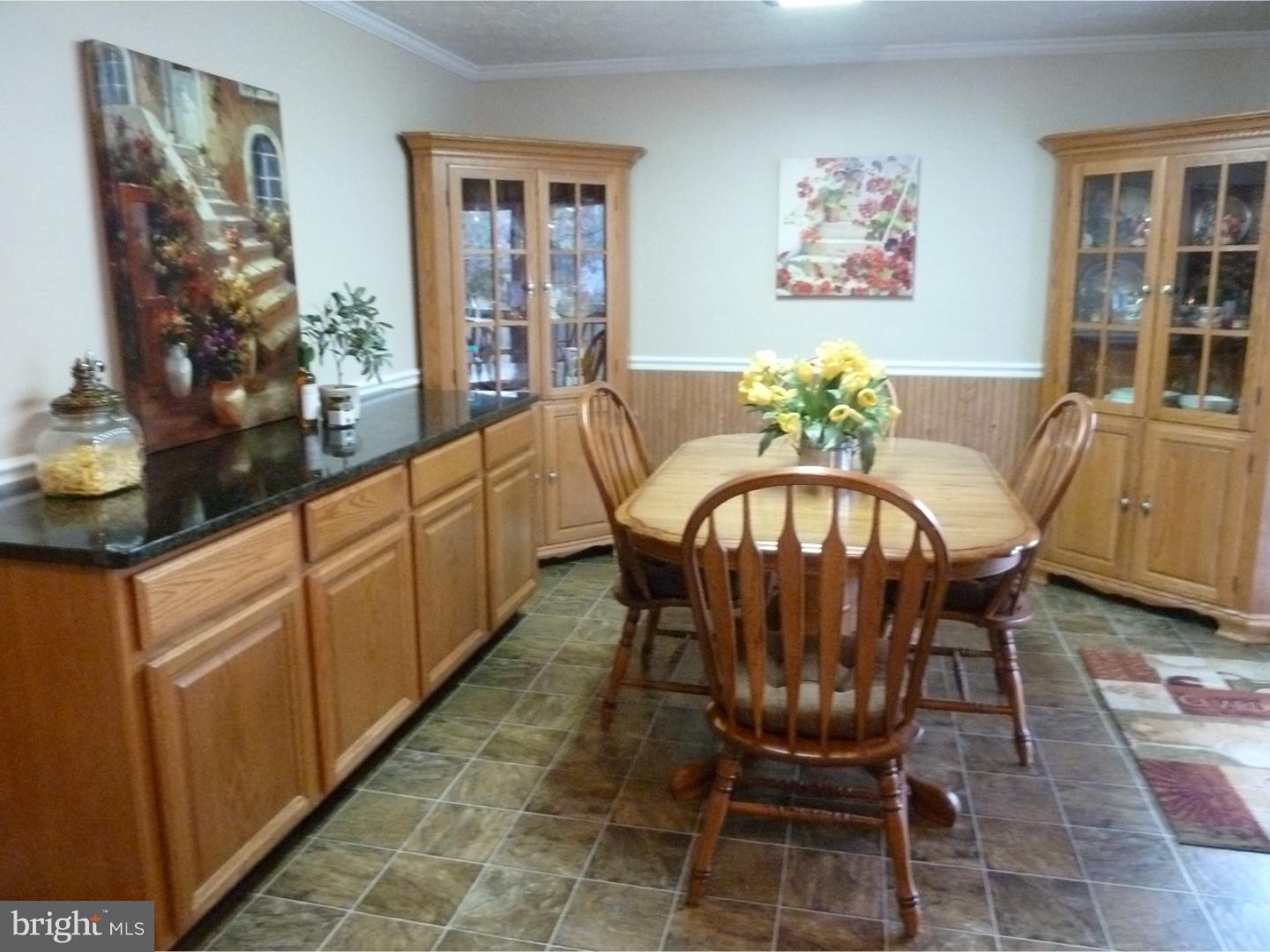 153 Bateman Road Langhorne, PA 19047 - Photo 6 of 25 Kitchen