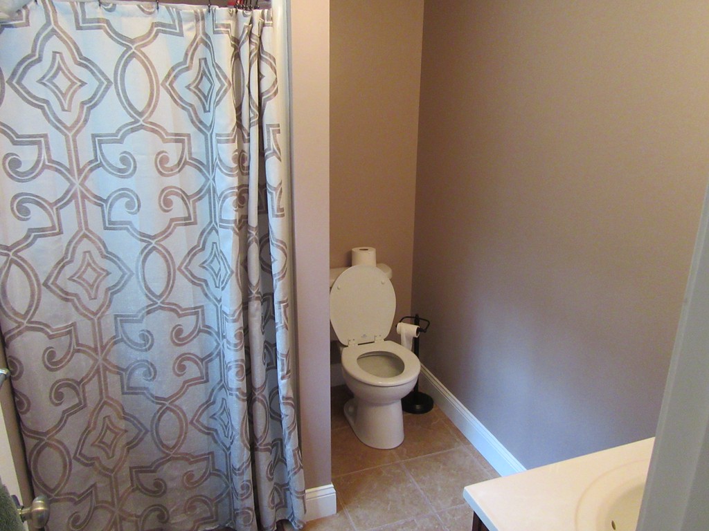 211 Otter River Road Gardner, MA 01440 - Photo 10 of 21 Gallery Image 10