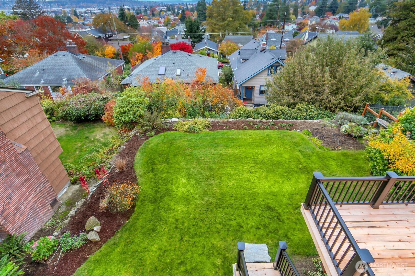 6535 Sycamore Avenue Northwest Seattle, WA 98117 - Photo 21 of 23 an aerial view of multiple house
