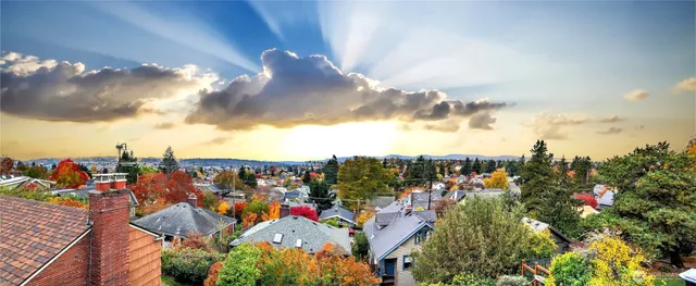 $1,100,000 | 6535 Sycamore Avenue Northwest, Seattle, WA 98117