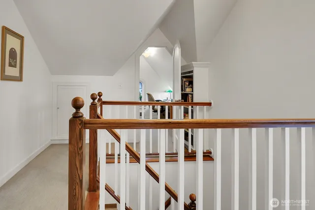 $1,100,000 | 6535 Sycamore Avenue Northwest, Seattle, WA 98117