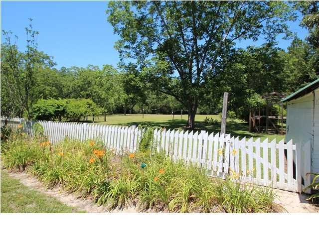 7530 Senterfitt Road Laurel Hill, FL 32567 - Photo 7 of 32 Gallery Image 7