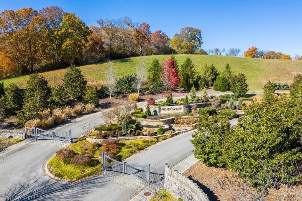 2069 Edgewater Sound Morristown, TN 37814 - Photo 16 of 17 a view of a city