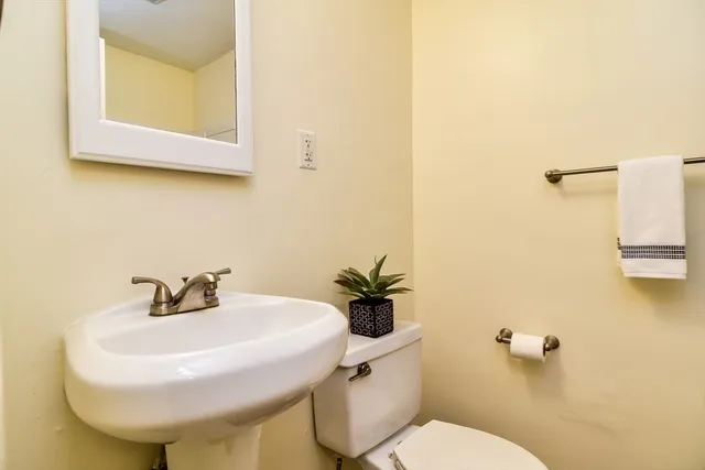 $2,000 | 915 Edgell Road, Unit 85, Framingham, MA 01701