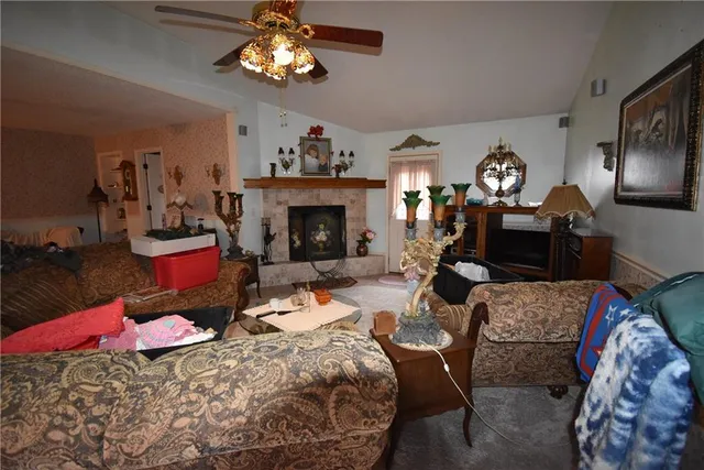 $165,000 | 102 Brown Avenue, Osawatomie, KS 66064