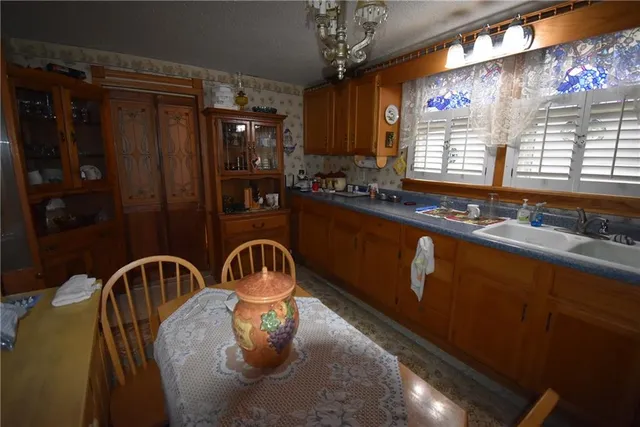 $165,000 | 102 Brown Avenue, Osawatomie, KS 66064