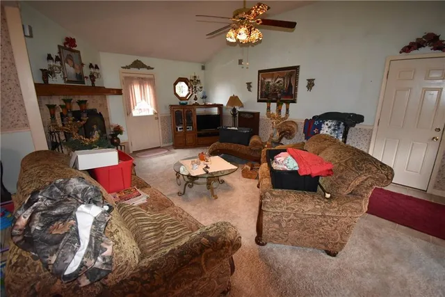 $165,000 | 102 Brown Avenue, Osawatomie, KS 66064