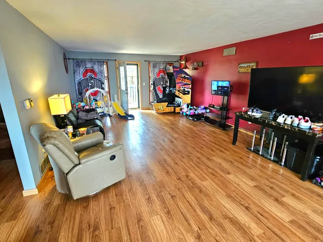 $180,000 | 229 Burr Oak Road, Burr Oak, MI 49030