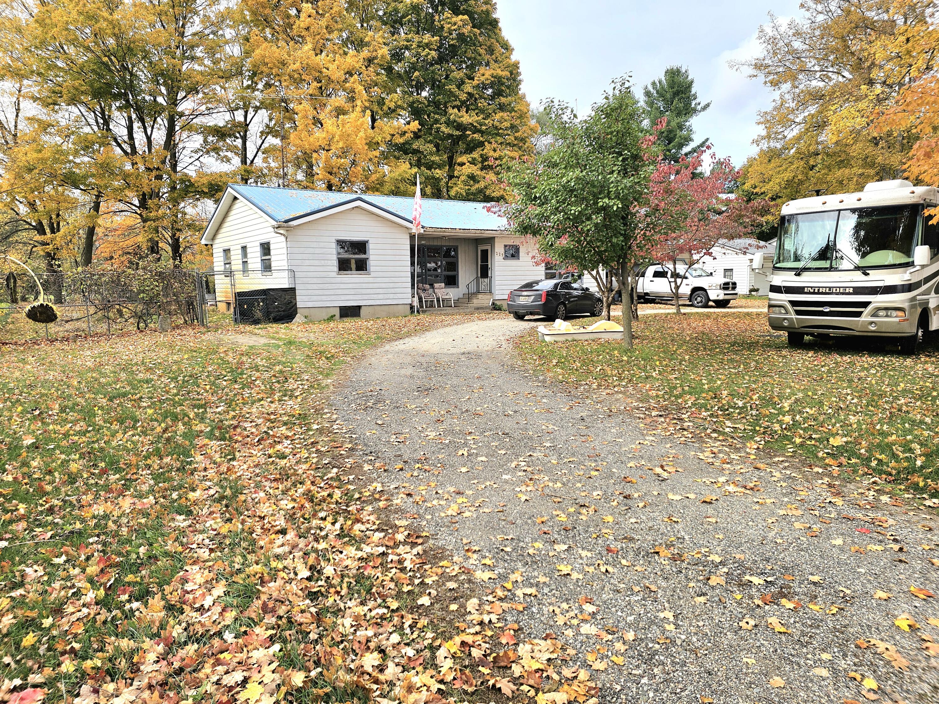 229 Burr Oak Road Burr Oak, MI 49030 - Photo 3 of 25 20251101_134728