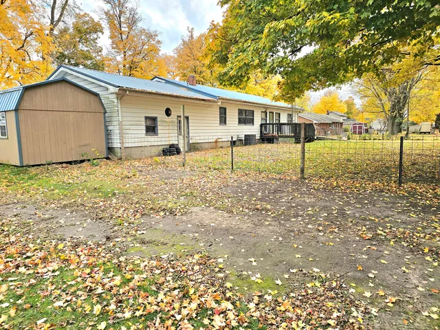 $180,000 | 229 Burr Oak Road, Burr Oak, MI 49030