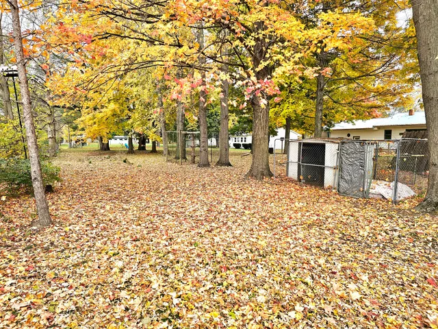 $180,000 | 229 Burr Oak Road, Burr Oak, MI 49030