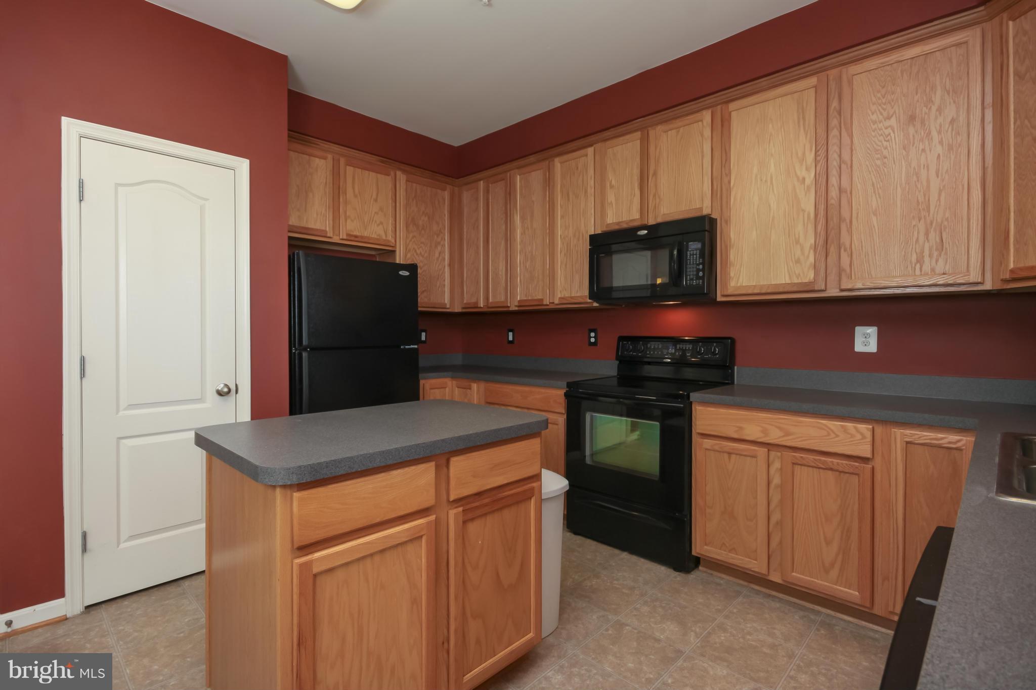 12923 Yellow Jacket Road Hagerstown, MD 21740 - Photo 12 of 30 Kitchen