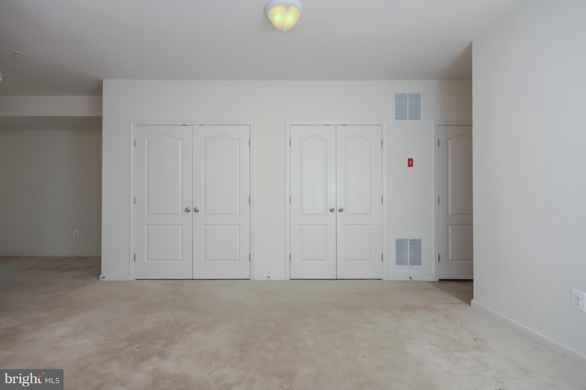 12923 Yellow Jacket Road Hagerstown, MD 21740 - Photo 5 of 30 Family Room
