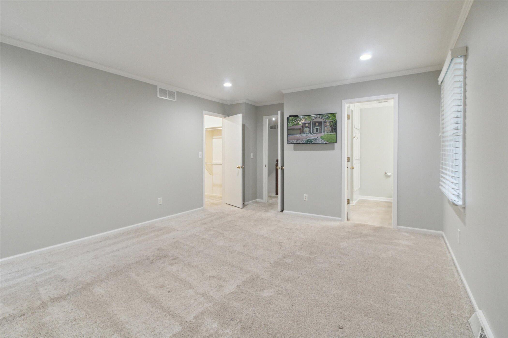 1189 Oakhampton Road Holland, MI 49424 - Photo 29 of 58 29-1189-Oakhampton-Rd-Holland-MI-49424-W