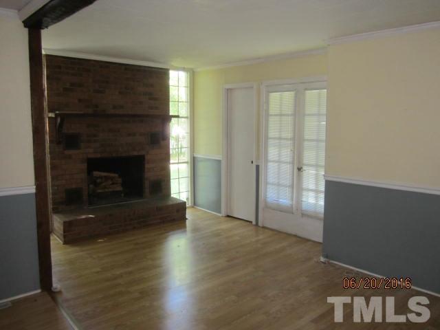 317 Garrett Street Roxboro, NC 27573 - Photo 8 of 17