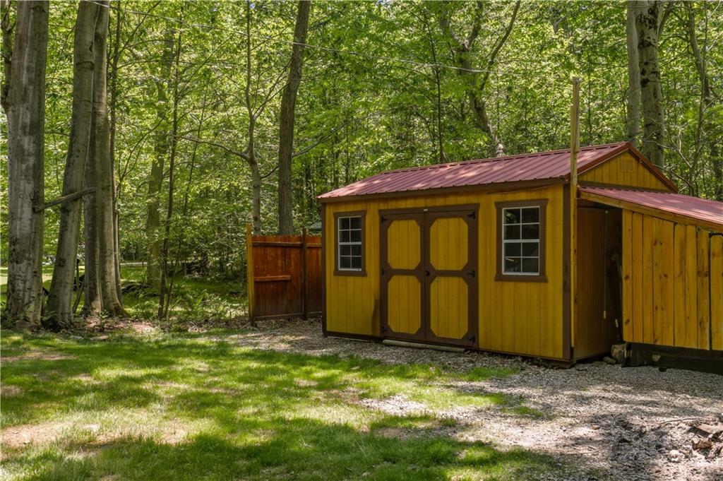 327 Stahl Road Somerset, PA 15501 - Photo 8 of 42