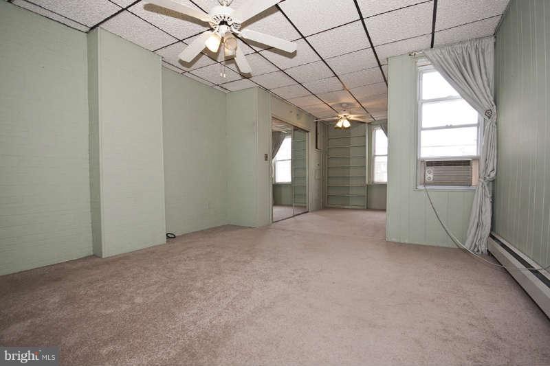3242 Keswick Road Baltimore, MD 21211 - Photo 12 of 22 Bedroom (Master)