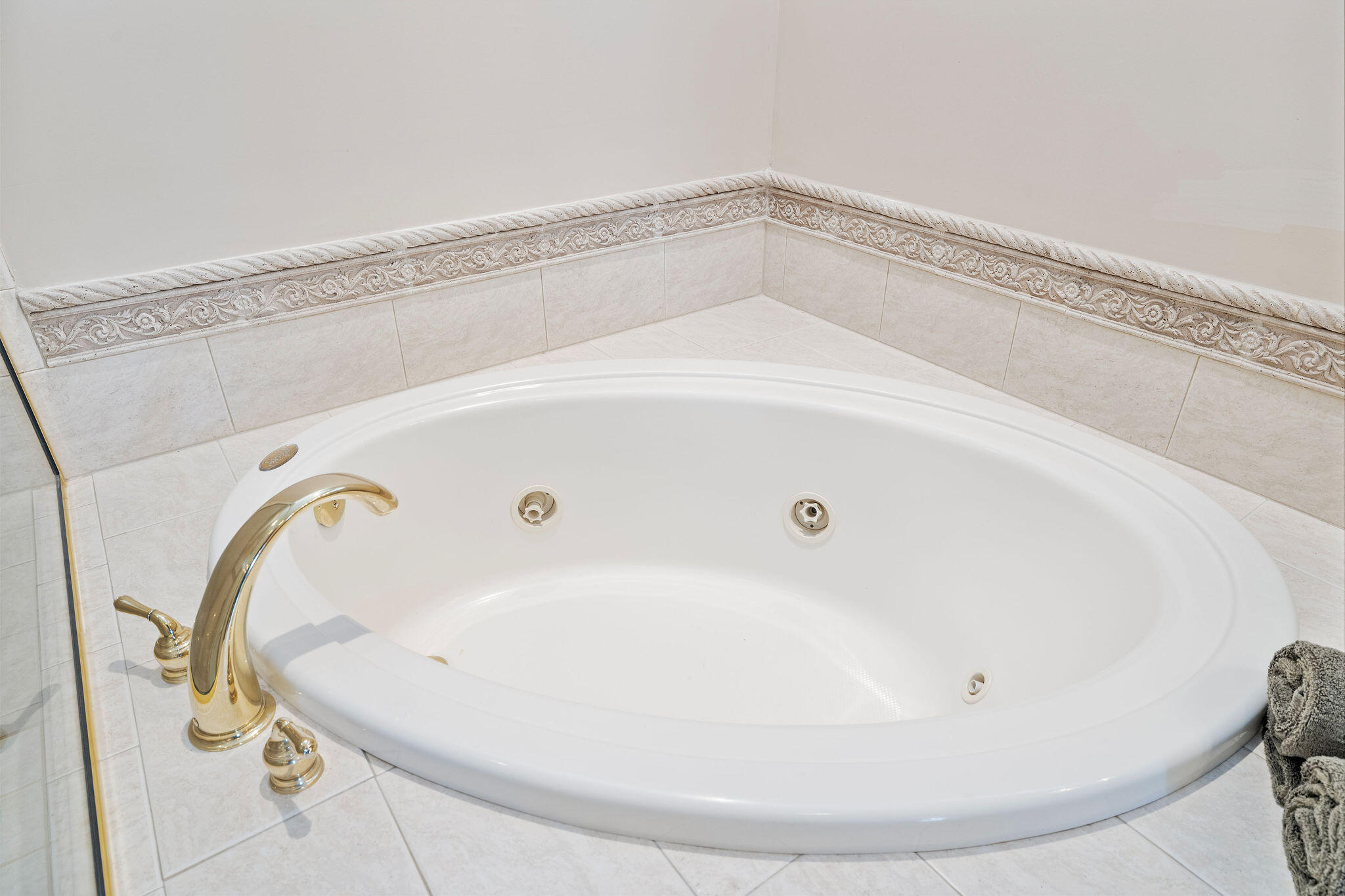 4583 Sailmaker Lane Destin, FL 32541 - Photo 41 of 78 Suite III Jacuzzi