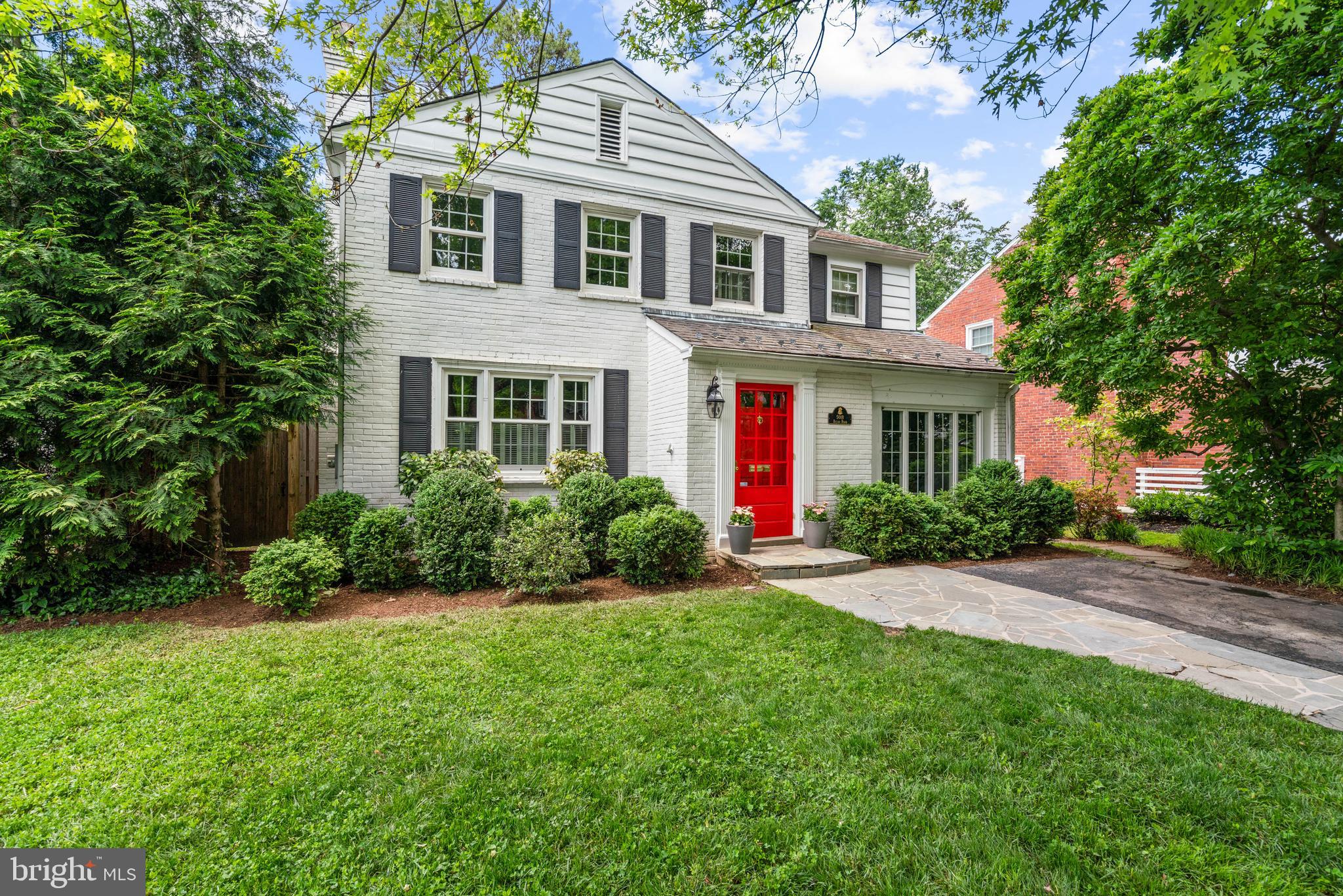 5018 Allan Road Bethesda, MD 20816 - Photo 2 of 84