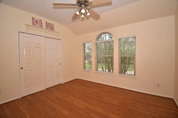 $2,500 | 3810 Buckley Lane, Missouri City, TX 77459
