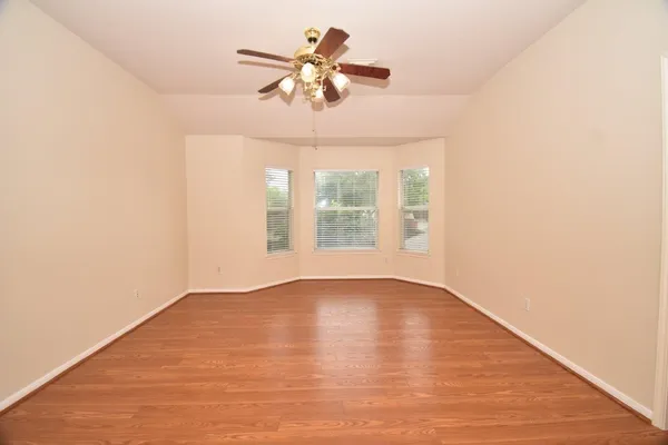 $2,500 | 3810 Buckley Lane, Missouri City, TX 77459