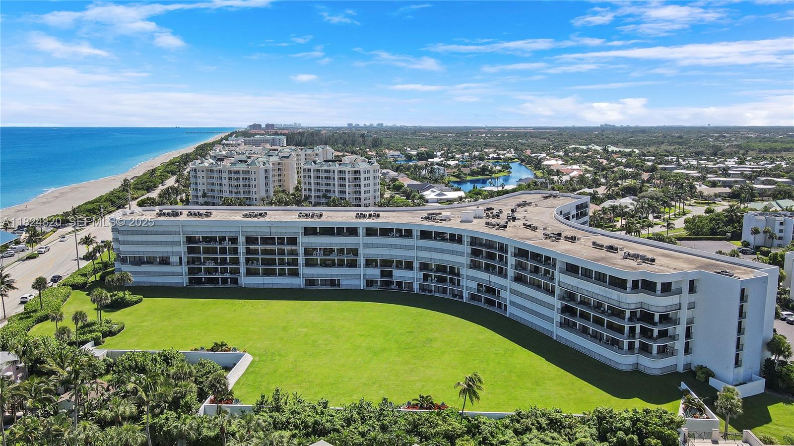 1300 South S Highway, Unit 311 Jupiter, FL 33477 - Photo 3 of 70 North side of Oceancrest