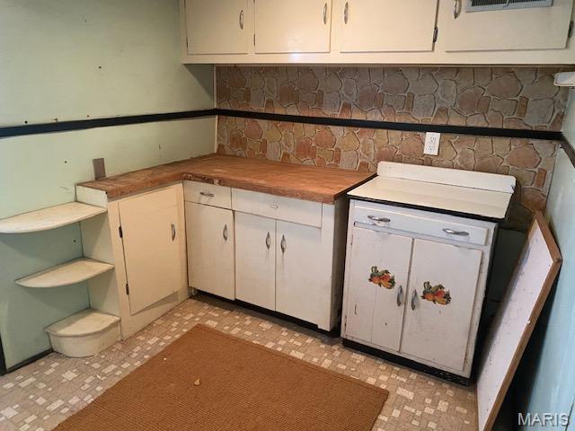 312 South Jackson Street Belleville, IL 62220 - Photo 11 of 16