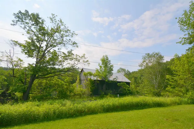 $325,000 | 154 Sunset Rock Road, Lebanon, NH 03766