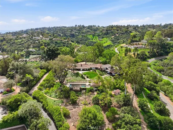 $8,750,000 | 100 Saddleback Road, Rolling Hills, CA 90274