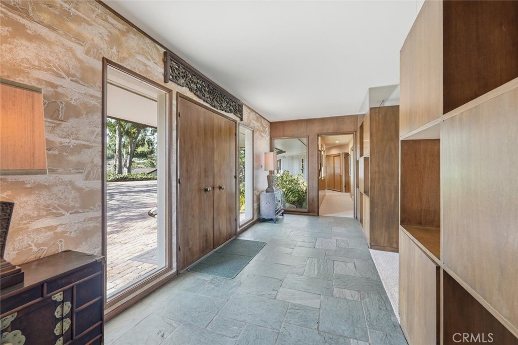 100 Saddleback Road Rolling Hills, CA 90274 - Photo 13 of 66